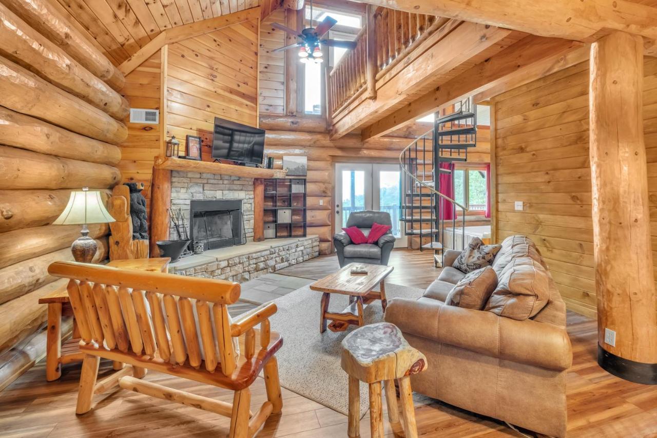 Sky Views - Panoramic Views Cabin Gatlinburg Exterior photo