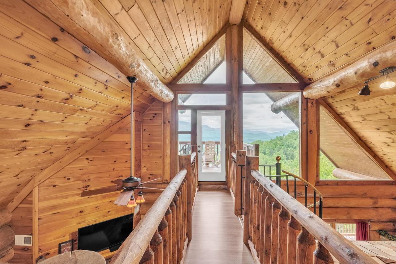Sky Views - Panoramic Views Cabin Gatlinburg Exterior photo